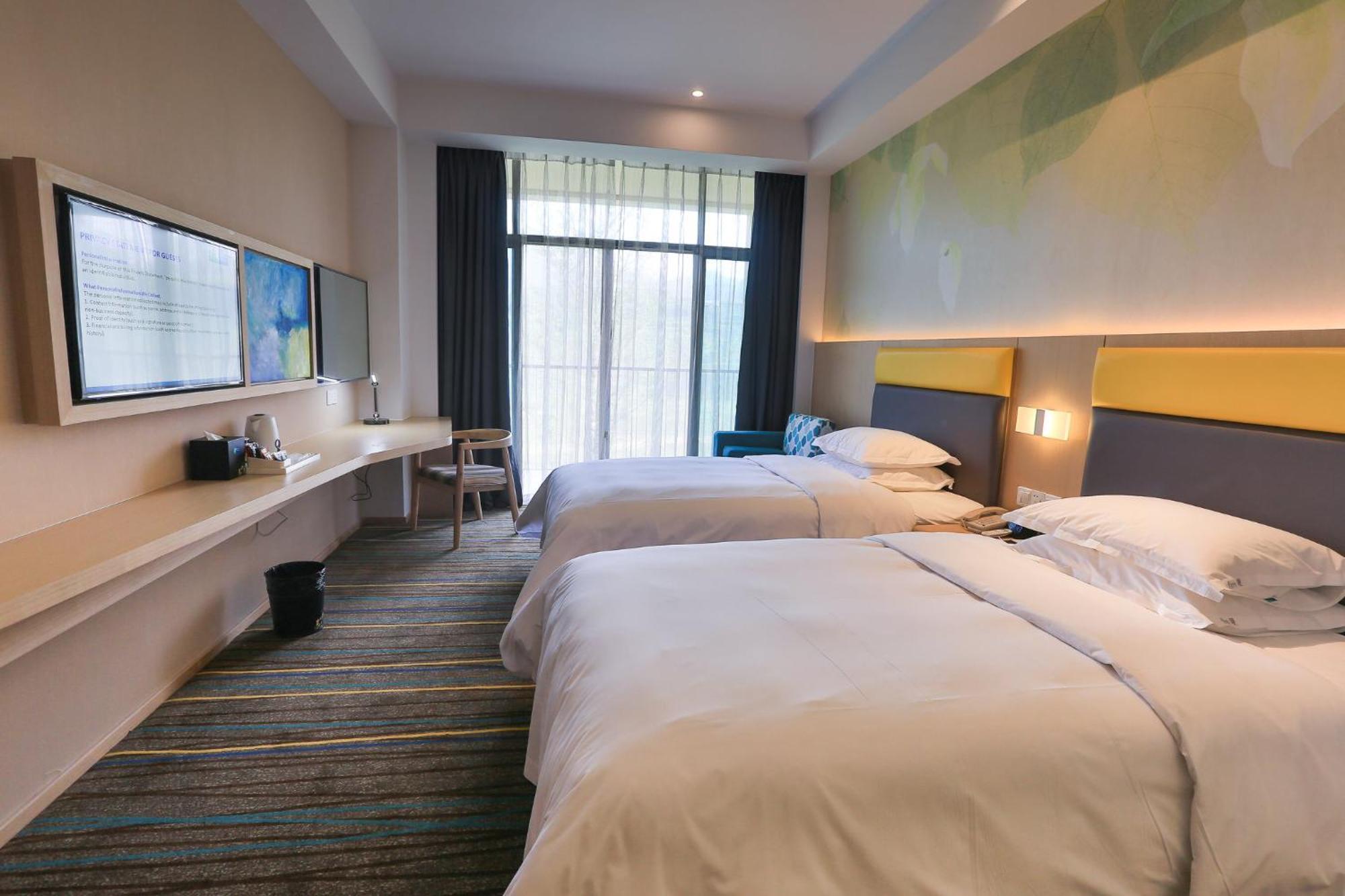 Holiday Inn Express Emei Mountain By Ihg Emeishan Exterior foto